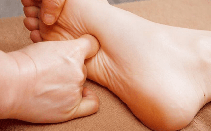 Massage chân – Dịch vụ thư giãn phù hợp cho mọi đối tượng tại Thuỳ Thỏ Nail Quận 1