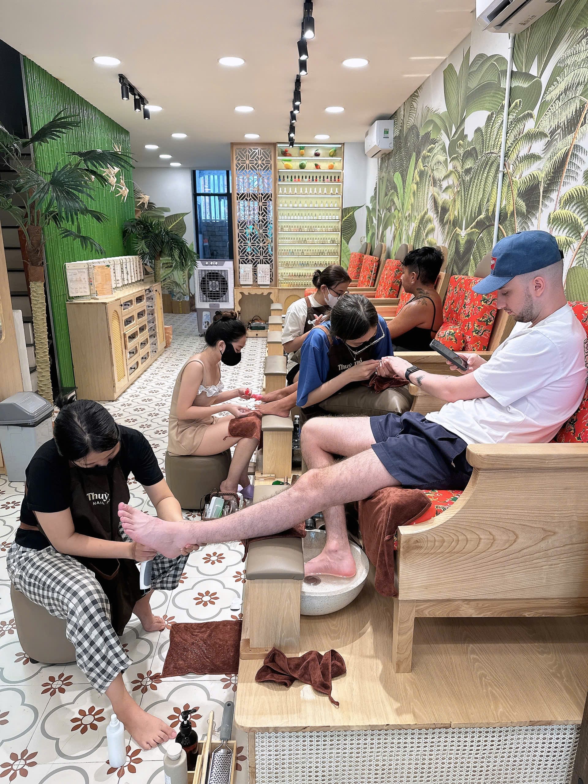 Top 4 Địa Chỉ Làm Nail Uy Tín, Chuẩn Trend Tại Quận Ngũ Hành Sơn, Đà Nẵng