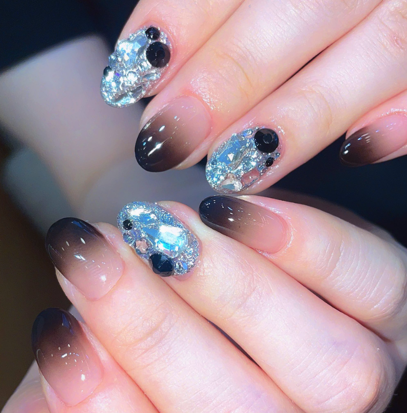 Đẳng Cấp Nail Salon Quận 1: Thùy Thỏ - Nơi Phong Cách Sành Điệu Của Quý Cô Sài Thành Được Lên Ngôi