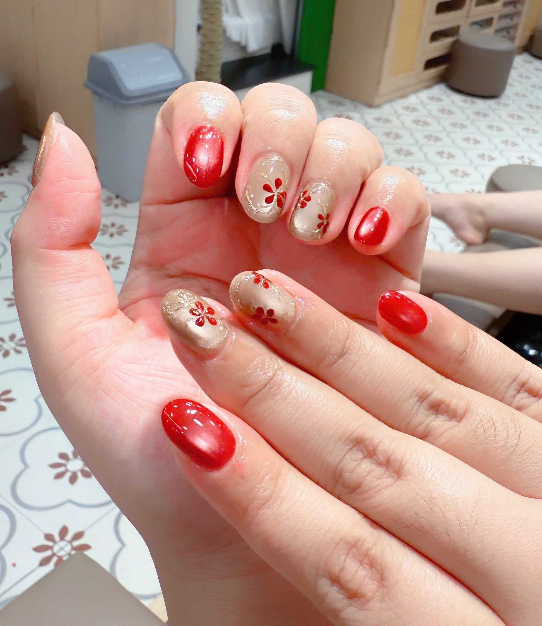 Xu Hướng Nail Mắt Mèo 2026: Sang Trọng, Bí Ẩn Và Không Bao Giờ Lỗi Mốt