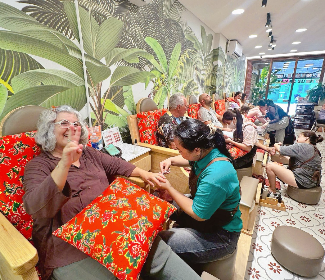 Gel Nail Da Nang – Dịch Vụ Sơn Gel Bền Đẹp Tại Nail Salon Đà Nẵng