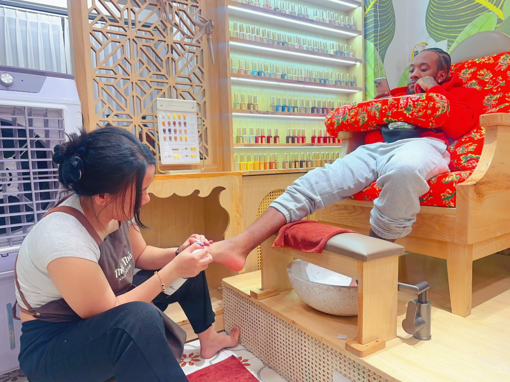 Manicure Pedicure Da Nang – Dịch Vụ Chăm Sóc Tay Chân Tại Nail Salon Gần Biển