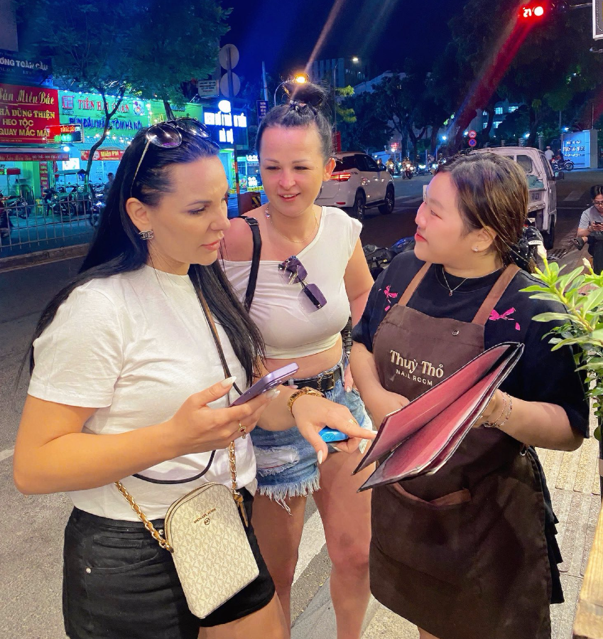 Nail Salon Da Nang – Địa Chỉ Làm Nail Được Khách Tây Yêu Thích