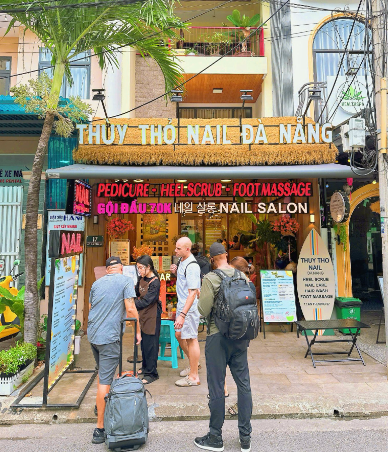 Pedicure For Men Da Nang – Dịch Vụ Chăm Sóc Chân Nam Tại Nail Salon Đà Nẵng
