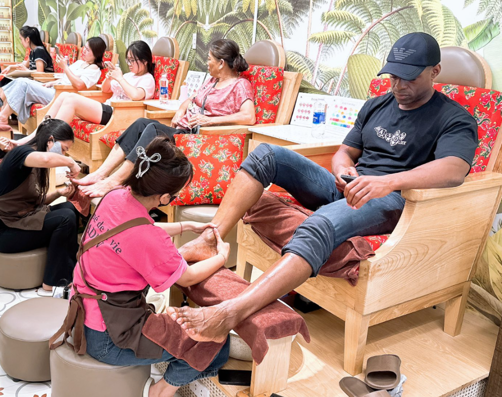 Pedicure Near Me In District 1 – Dịch Vụ Chăm Sóc Chân Thư Giãn Giữa Trung Tâm Sài Gòn