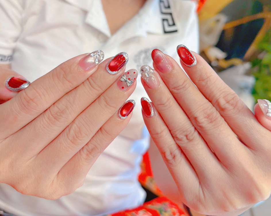 Xu Hướng Nail Mùa Hè Cho Lễ Tốt Nghiệp, Tiệc Tri Ân & Những Buổi Chia Tay Thanh Xuân