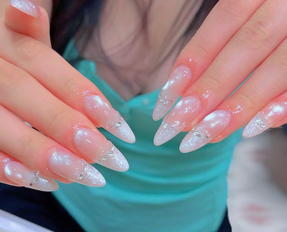 Experience a Relaxing Spa Manicure in District 1