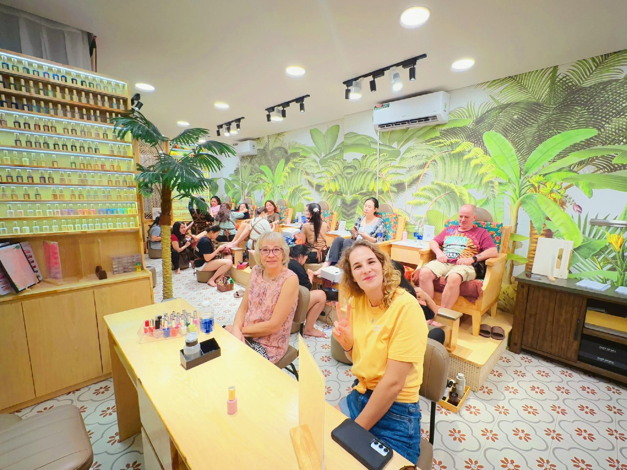 More Than Just a Manicure Near Me – Give Your Hands the Break They Deserve in Da Nang